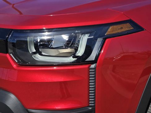 New 2026 Jeep Cherokee Overland w/ Trailer Tow Group AWD/4WD image 5