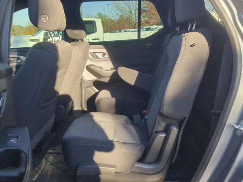 Used 2023 Chevrolet Traverse LT w/ LPO, Floor Liner Package image 23
