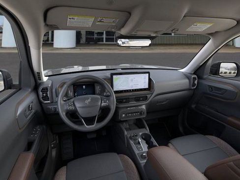 New 2026 Ford Bronco Sport Outer Banks image 9