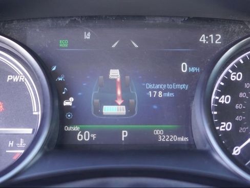 Used 2021 Toyota Camry XSE w/ Navigation Upgrade Package image 37