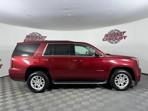 Used 2016 GMC Yukon SLT w/ Open Road Package AWD/4WD image 8