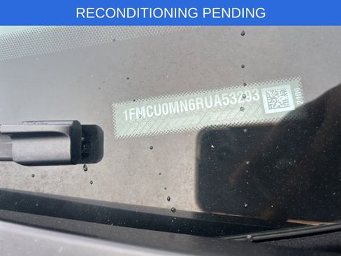 Used 2024 Ford Escape ST-Line w/ Tech Pack #1 image 7