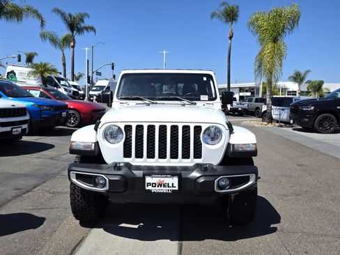 Certified 2022 Jeep Gladiator Sport AWD/4WD image 7