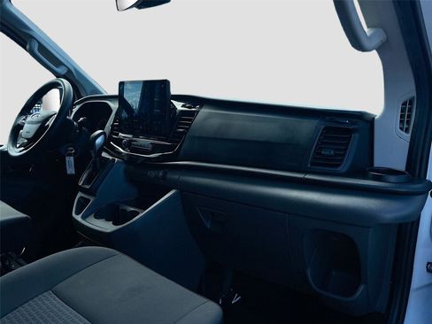 Used 2024 Ford Transit 350 XLT image 28