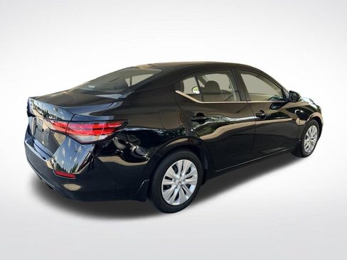 Certified 2023 Nissan Sentra S FWD image 44
