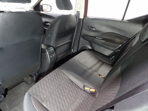 Used 2023 Nissan Kicks SV FWD image 9