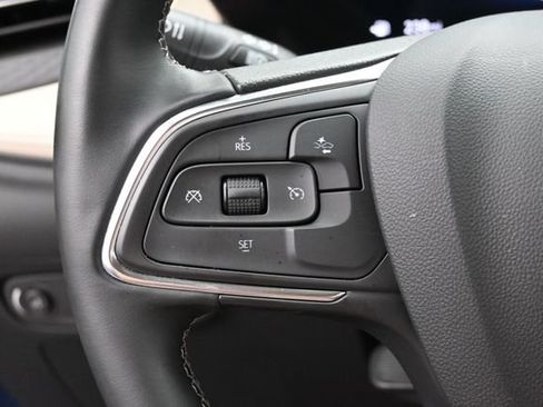 Used 2025 Buick Encore GX Preferred FWD image 23
