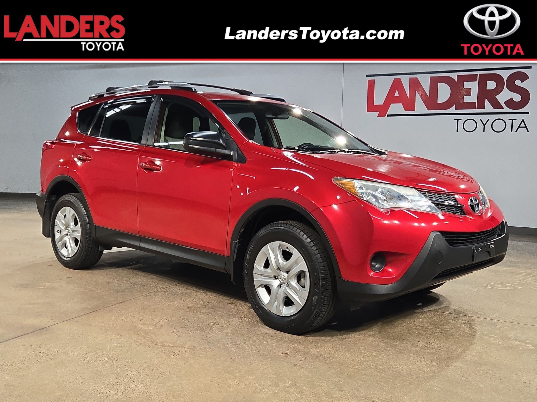 Used 2015 Toyota RAV4 LE FWD image 1