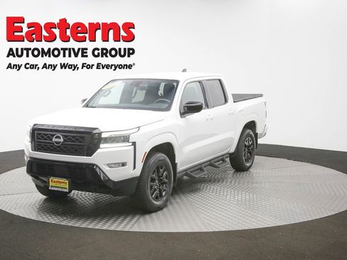 Used 2023 Nissan Frontier SV w/ Midnight Edition Package AWD/4WD image 51