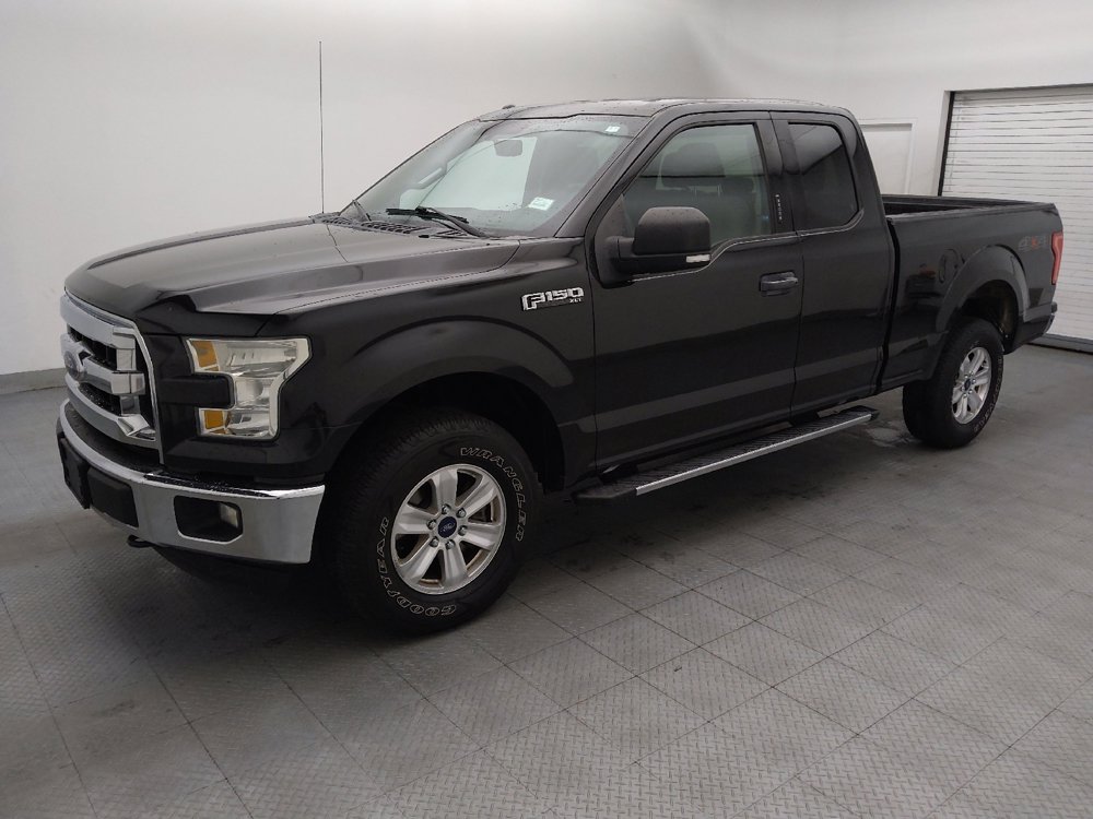Used 2015 Ford F150 XLT w/ Equipment Group 301A Mid AWD/4WD image 2