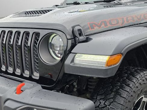 Used 2023 Jeep Gladiator Mojave w/ LED Lighting Group AWD/4WD image 13
