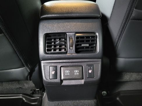 Used 2019 Subaru Legacy 3.6R Limited image 22