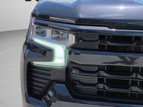 Used 2024 Chevrolet Silverado 1500 RST AWD/4WD image 12