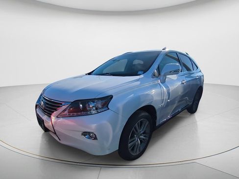 Used 2015 Lexus RX 450h AWD image 2