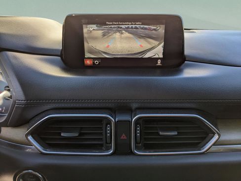 Used 2019 MAZDA CX-5 Signature image 28