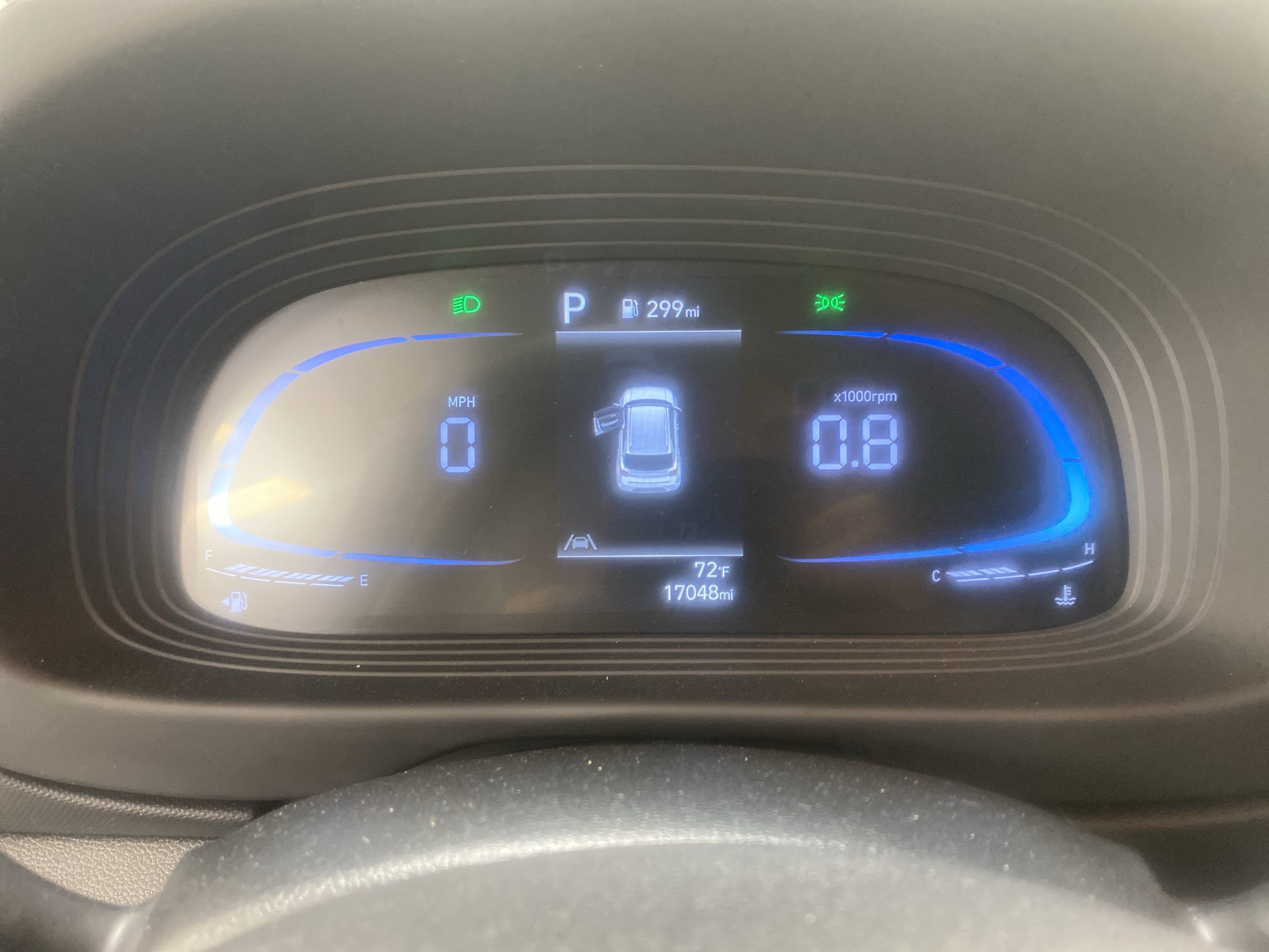 Used 2025 Hyundai Venue SEL FWD image 18