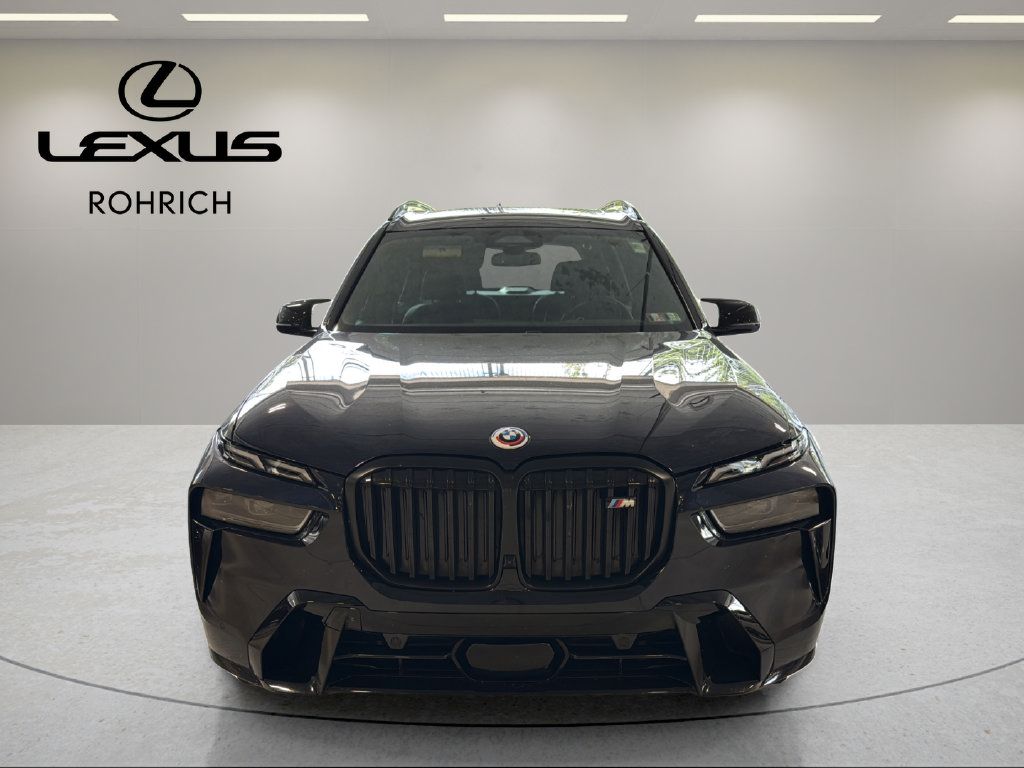 Used 2023 BMW X7 M60i w/ Climate Comfort Package AWD/4WD image 2