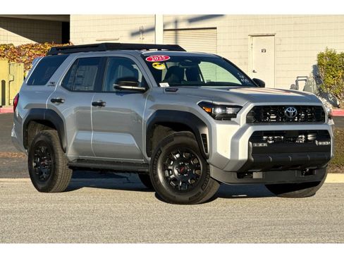 New 2025 Toyota 4Runner TRD Off-Road Premium image 2
