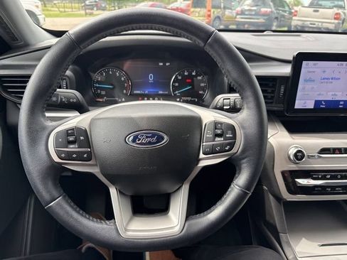 Certified 2023 Ford Explorer XLT AWD/4WD image 28