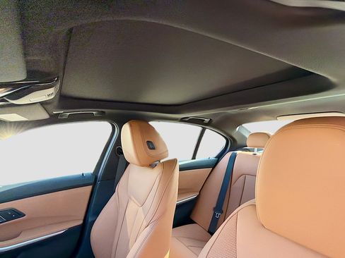 New 2026 BMW 330i Sedan w/ Convenience Package image 27