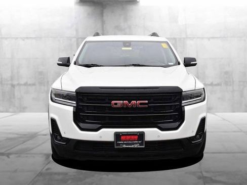 Used 2023 GMC Acadia SLT w/ Elevation Edition FWD image 4