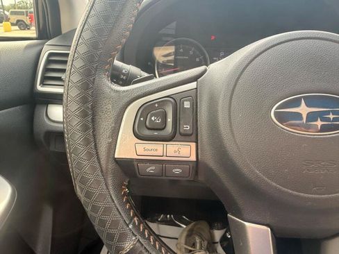 Used 2017 Subaru Crosstrek 2.0i Premium AWD/4WD image 14
