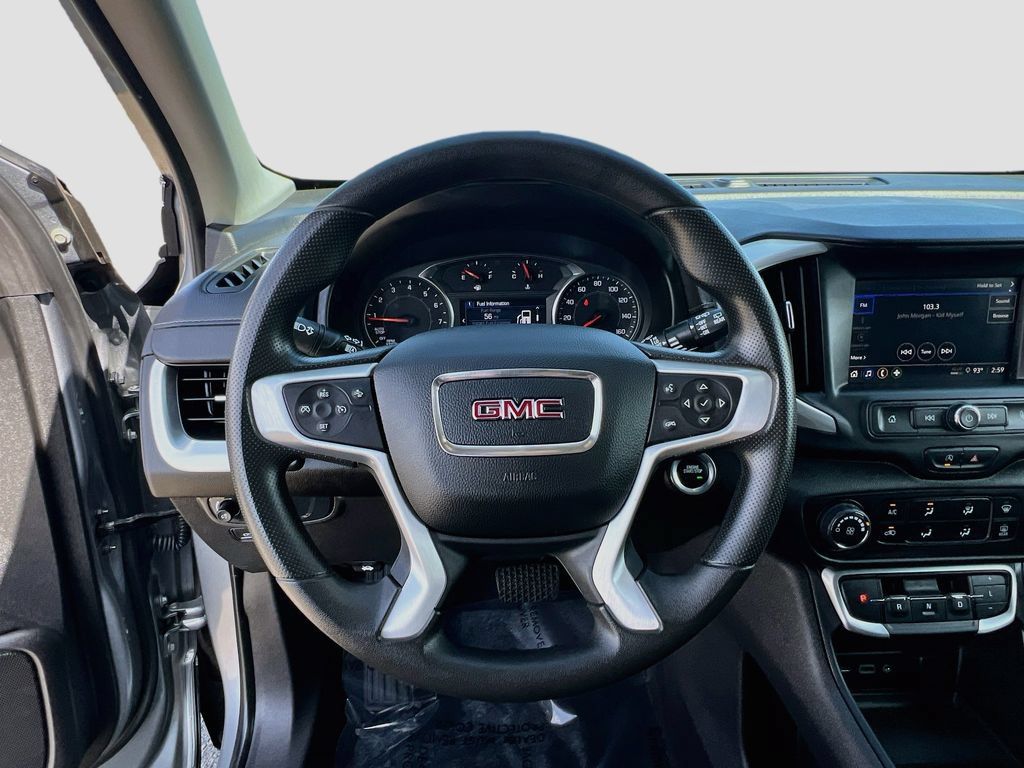Used 2024 GMC Terrain SLE AWD/4WD image 11