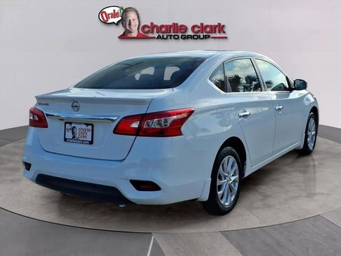 Used 2019 Nissan Sentra S w/ Appearance Package image 5