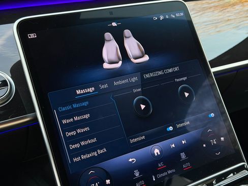 Used 2024 Mercedes-Benz S 580 4MATIC Sedan image 21