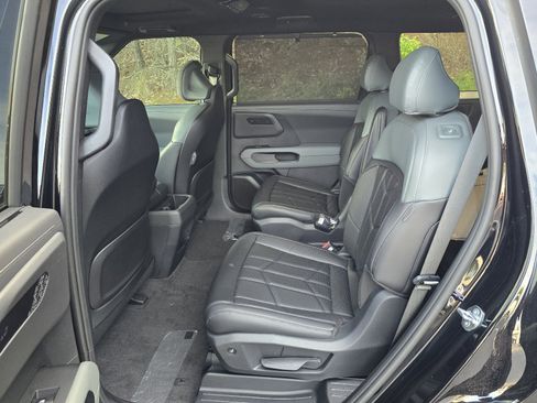 New 2027 Kia Telluride SX X-Line AWD/4WD image 4