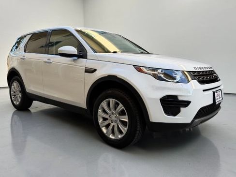 Used 2019 Land Rover Discovery Sport SE AWD/4WD image 9