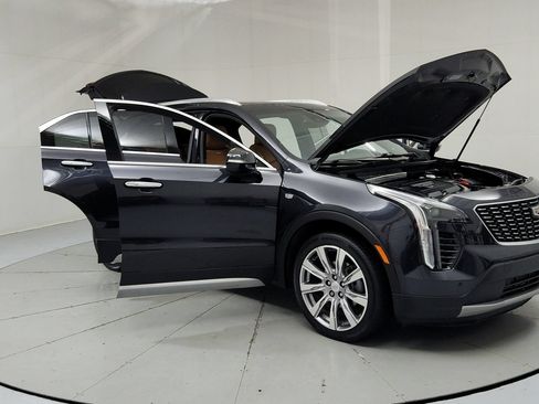Certified 2023 Cadillac XT4 Premium Luxury AWD/4WD image 12