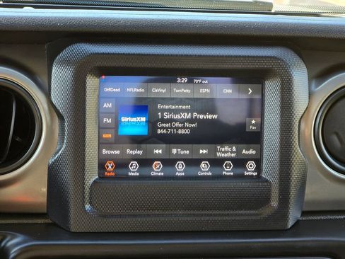 Used 2020 Jeep Gladiator Sport w/ Quick Order Package 24S image 4