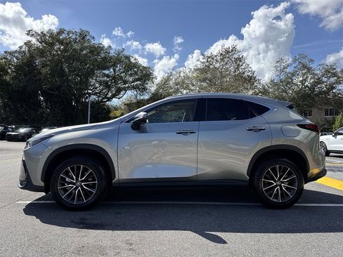 Used 2024 Lexus NX 250 FWD w/ Towing Package (2000 Lbs) image 28