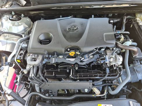 Used 2023 Toyota Camry LE FWD image 21