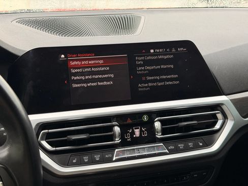 Used 2019 BMW 330i xDrive Sedan w/ Convenience Package AWD/4WD image 46