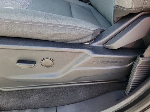 Used 2023 Ford F150 XLT image 15