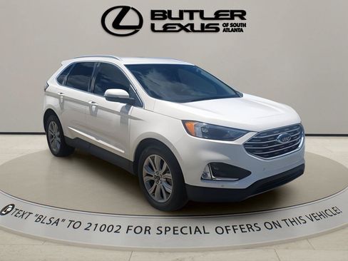 Used 2022 Ford Edge Titanium AWD/4WD image 3