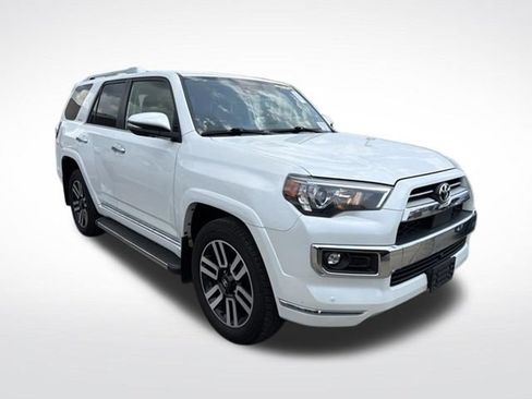 Used 2024 Toyota 4Runner Limited AWD/4WD image 13