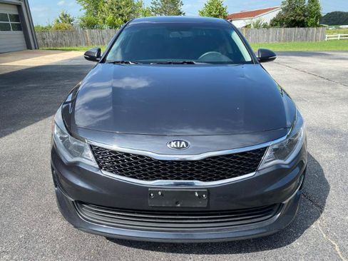 Used 2017 Kia Optima LX w/ Option Group 014 FWD image 7