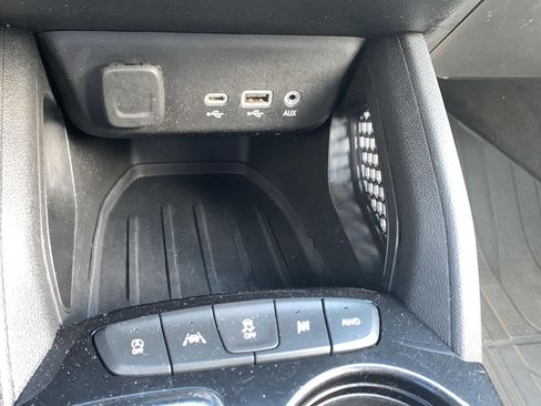 Used 2021 Chevrolet TrailBlazer RS w/ Convenience Package AWD/4WD image 13