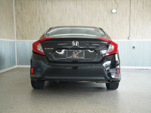 Used 2016 Honda Civic EX image 8