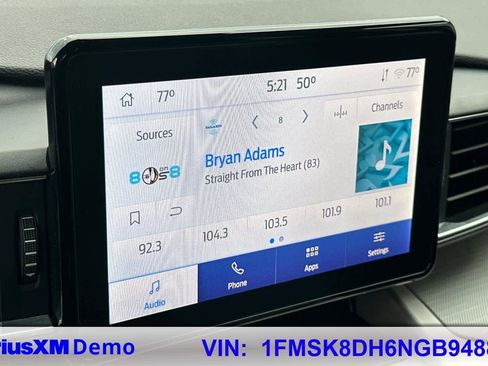 Certified 2022 Ford Explorer XLT w/ Equipment Group 202A image 29