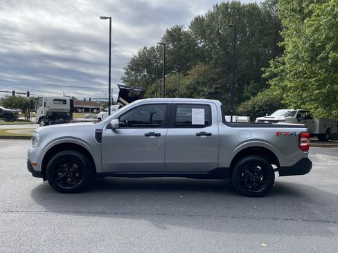 Used 2023 Ford Maverick XLT w/ Equipment Group 300A Standard image 6