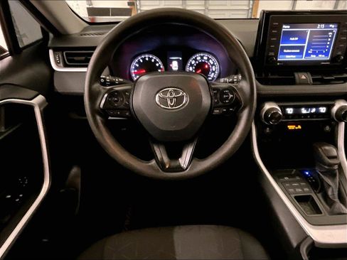 Used 2020 Toyota RAV4 XLE w/ Convenience Package AWD/4WD image 5