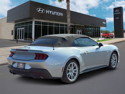 Used 2024 Ford Mustang GT Premium image 3