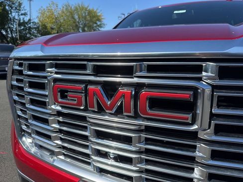 New 2025 GMC Yukon XL Denali w/ Sun & Power Step Package image 64