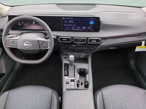Certified 2026 Nissan Sentra SR w/ SR Premium Package FWD image 14