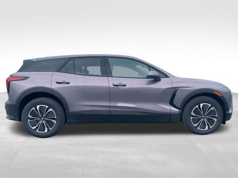 New 2024 Chevrolet Blazer EV LT image 9