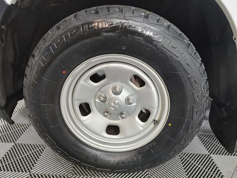 Used 2018 RAM 1500 Tradesman w/ Popular Equipment Group image 11